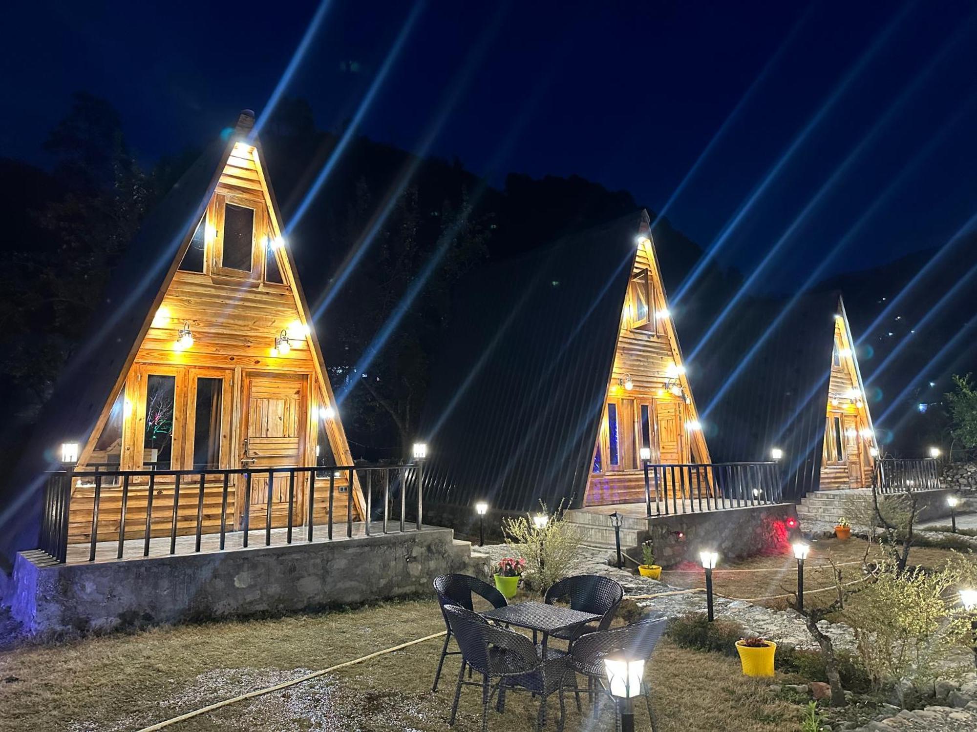 Cabana Riverside Resort - Kainchi Dham Nainital Εξωτερικό φωτογραφία