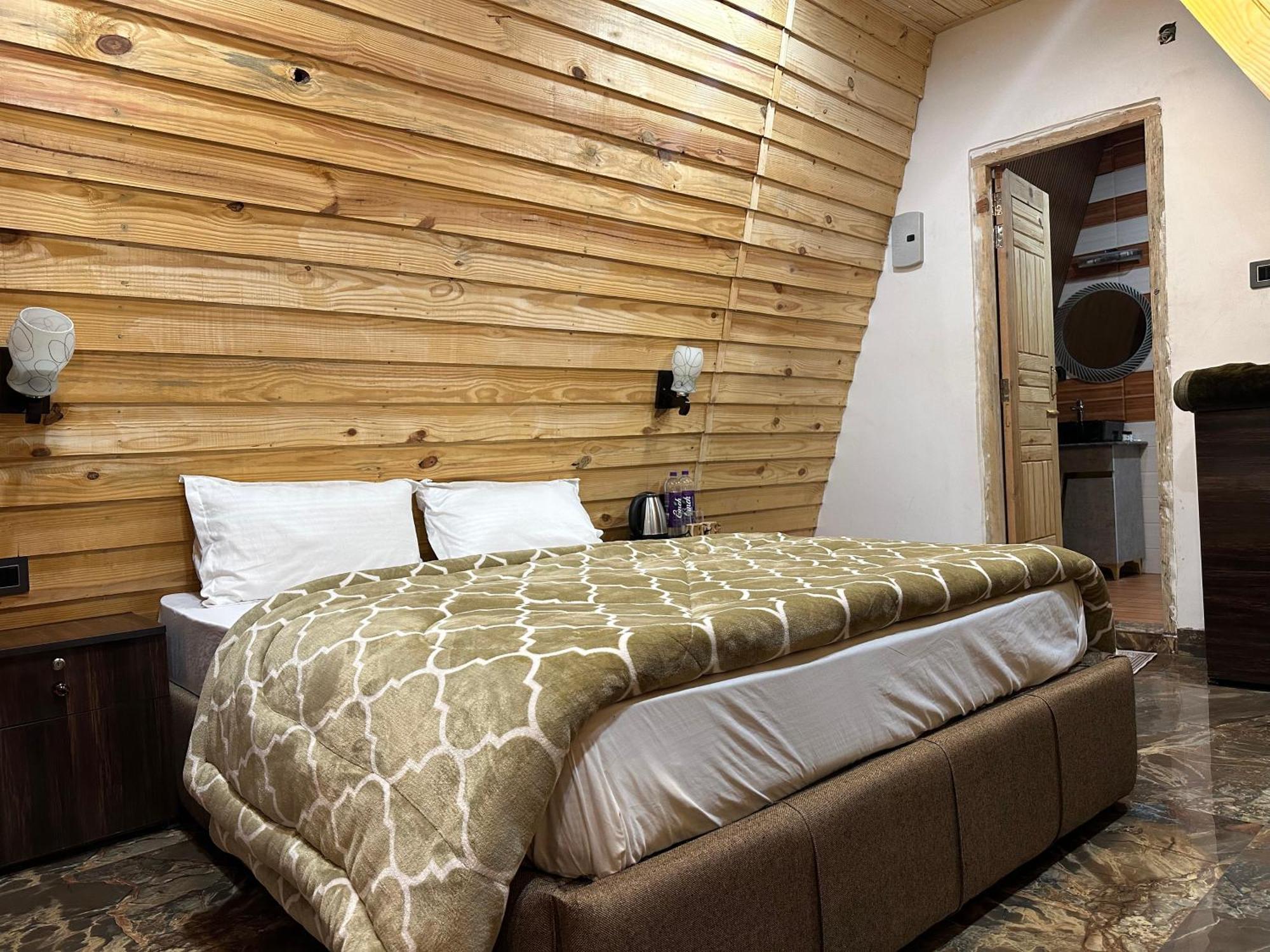 Cabana Riverside Resort - Kainchi Dham Nainital Εξωτερικό φωτογραφία