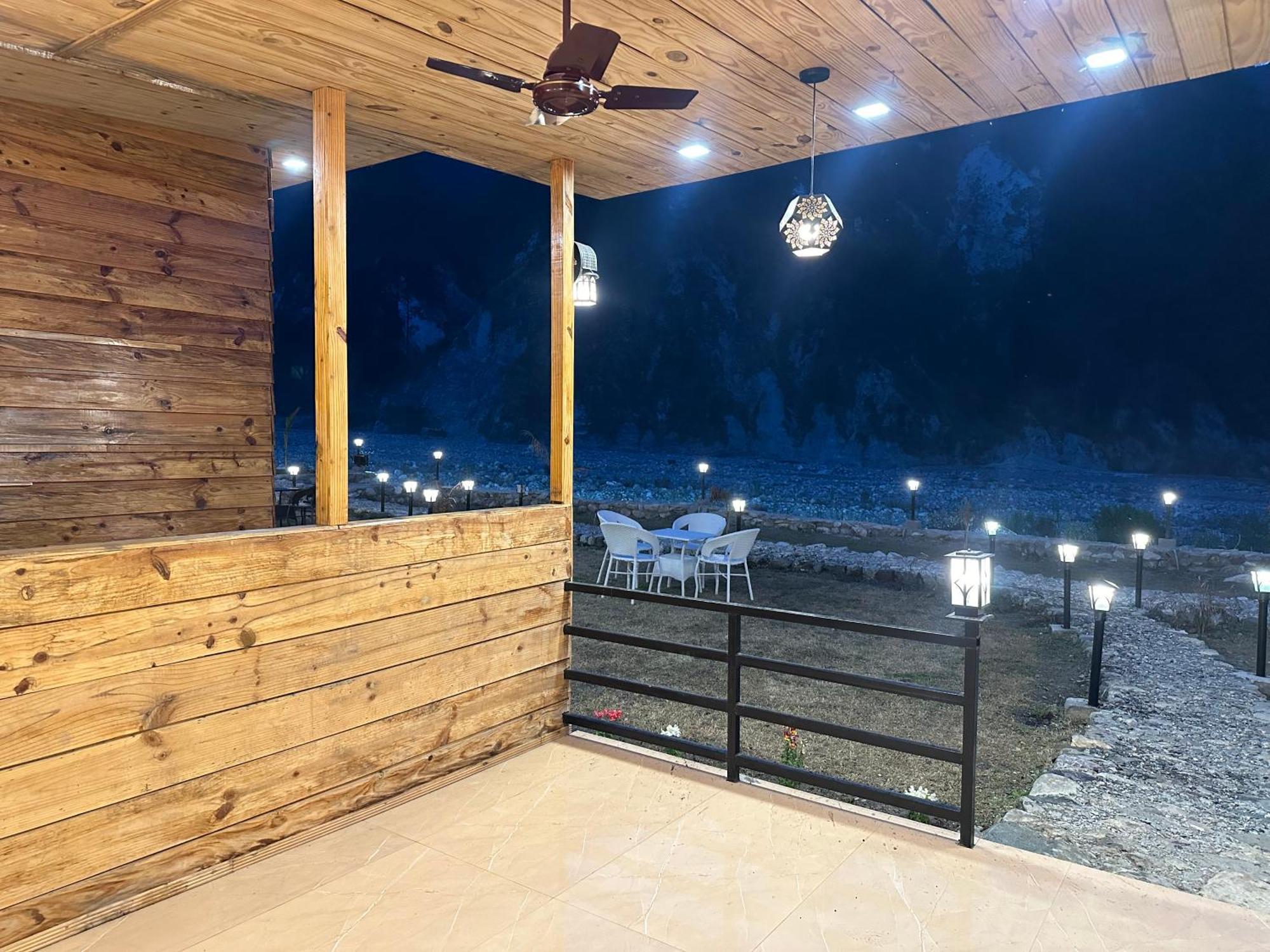Cabana Riverside Resort - Kainchi Dham Nainital Εξωτερικό φωτογραφία